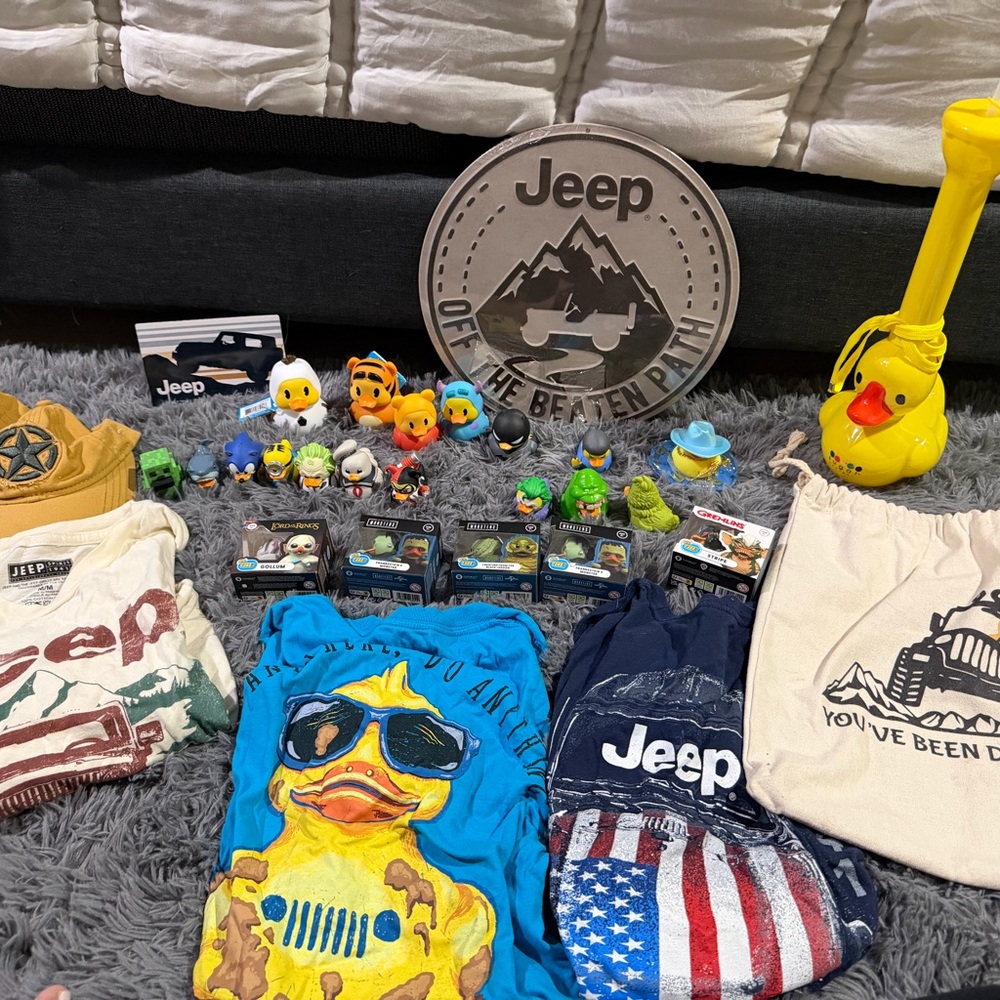 Jeep Adventure duck Collection with 3 shirts a hat and wall art